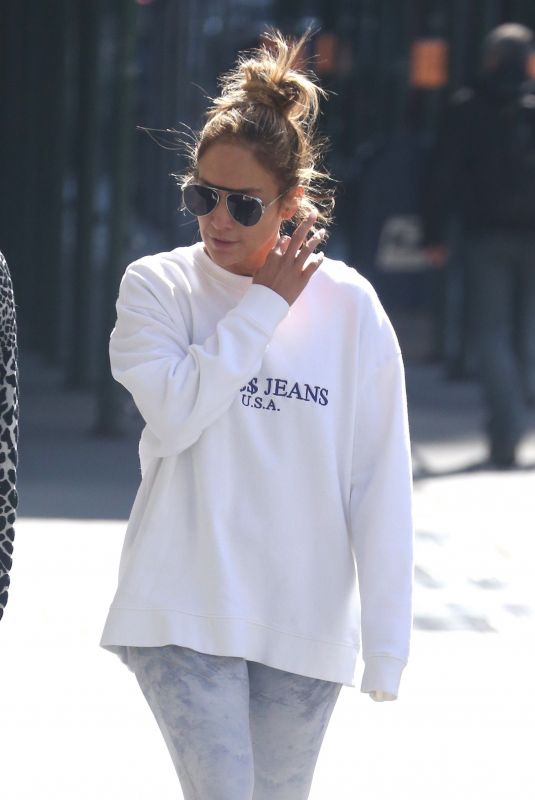 JENNIFER LOPEZ Out and About in New York 03/20/2019