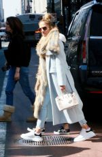 JENNIFER LOPEZ Out Shopping in New York 03/20/2019