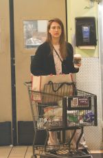 JESSICA ALBA Shopping a Whole Foods in Beverly Hills 03/09/2019