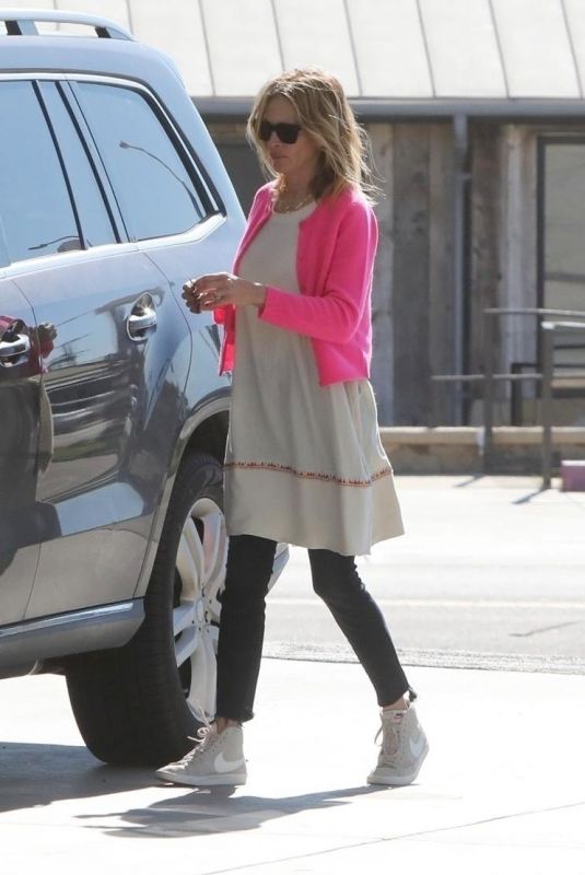 JULIA ROBERTS at a Gas Station in Los Angeles 03/16/2019