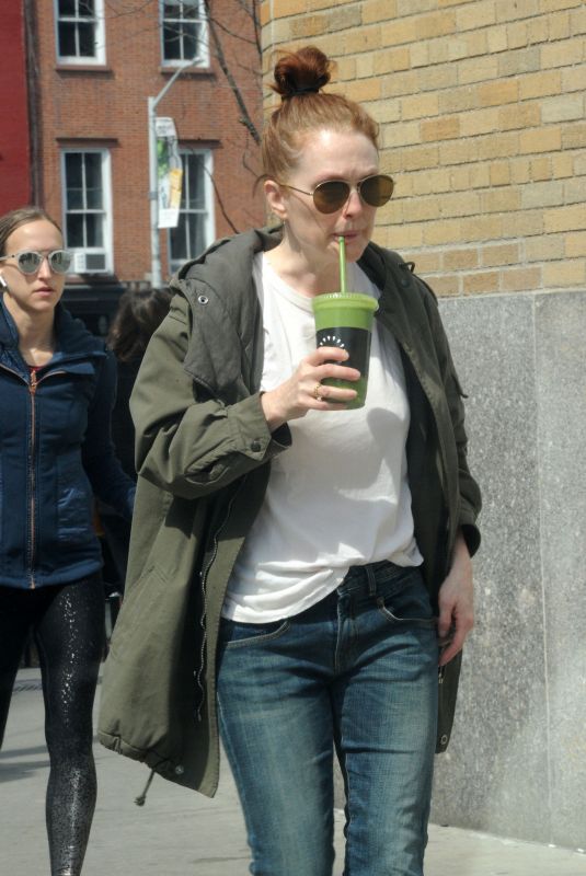 JULIANNE MOORE Out and About in New York 03/30/2019