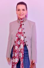 JULIETTE BINOCHE at Chloe Show at Paris Fashion Week 02/28/2019