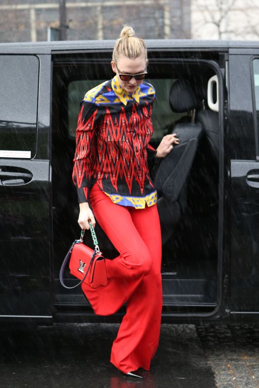 KARLIE KLOSS Arrives at Off-white Fashion Sow in Paris 02/28/2019