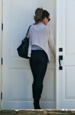 KATE BECKINSALE Arrives at Her Home in Los Angeles 03/30/2019