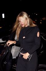 KATE MOSS Arrives at Annabel