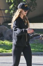 KATHERINE SCHWARZENEGGER Out and About in Brentwood 03/18/2019