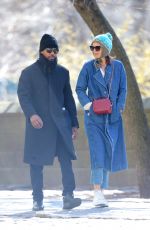 KATIE HOLMES and Jamie Foxx Out in Central Park in New York 03/25/2019