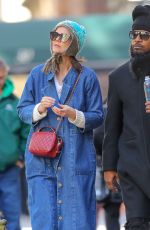 KATIE HOLMES and Jamie Foxx Out in Central Park in New York 03/25/2019