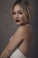 KELLI BERGLUN for Stylecaster, March 2019