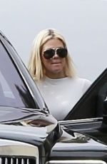 KHLOE KARDASHIAN Arrives at Sunday Church Service in Los Angeles 03/03/2019
