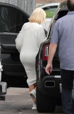 KHLOE KARDASHIAN Arrives at Sunday Church Service in Los Angeles 03/03/2019