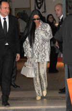 KIM KARDASHIAN Leaves Hermes Store in Paris 03/25/2019