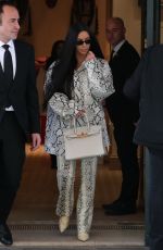 KIM KARDASHIAN Leaves Hermes Store in Paris 03/25/2019
