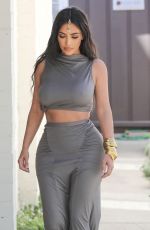 KIM KARDASHIAN Out and About in Sherman Oaks 03/30/2019