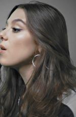 KIRA KOSARIN - Futuristic - Something Real Ft. Kira Kosarin & Sik World