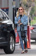 KIRSTEN DUNST at a Gas Station in Los Angeles 03/27/2019