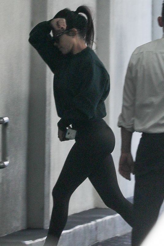 KOURTNEY KARDASHIAN Arrives at a Skincare Clinic in Beverly Hills 03/22/2019
