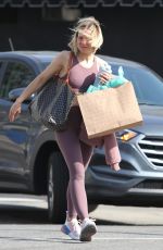 KRISTEN BELL Out Shopping in Los Angeles 03/29/2019