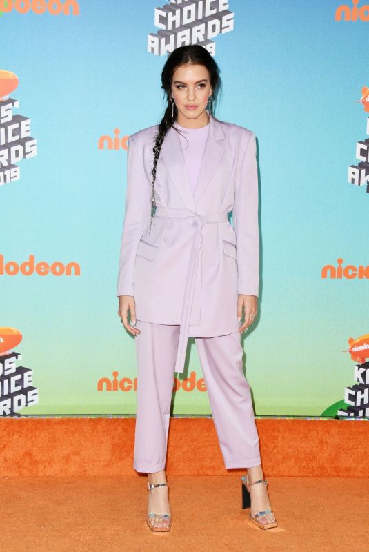 LILIMAR HERNANDEZ at Nickelodeon