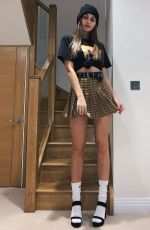 LILY EASTON - Instagram Pictures, March 2019