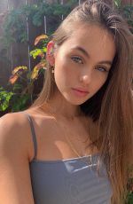 LILY EASTON - Instagram Pictures, March 2019