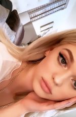 LOREN GRAY - Instagram Pictures, March 2019
