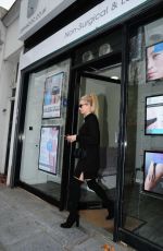LOTTIE MOSS Leaves Dermadoc Cosmetic Clinic in London 03/03/2019
