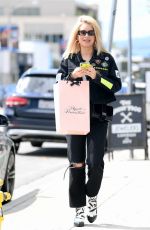 LOTTIE MOSS Shopping at Agent Provocateur in Los Angeles 03/20/2019