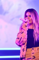 MAREN MORRIS Performs at The Wiltern in Los Angeles 03/30/2019