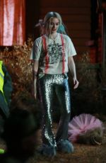 MARGOT ROBBIE on the Set of Birds of Prey 03/29/2019