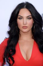 NATALIE HALCRO at Daily Front Row Fashion LA Awards 03/17/2019
