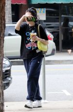 NOAH CYRUS Out for Lunch at Joan