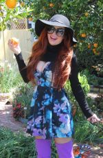 PHOEBE PRICE Out in Los Angeles 03/28/2019