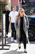 REESE WITHERSPOON Out and About in Los Angeles03/10/2019