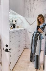 ROSIE HUNTINGTON-WHITELEY - Instagram Pictures, March 2019