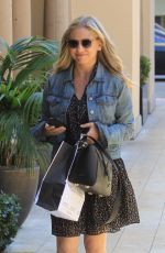 SARAH MICHELLE GELLAR Out Shopping in Beverly Hills 03/18/2019