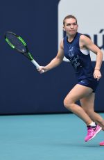 SIMONA HALEP Practicing at Miami Open 03/18/2019