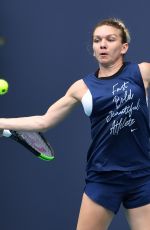 SIMONA HALEP Practicing at Miami Open 03/18/2019