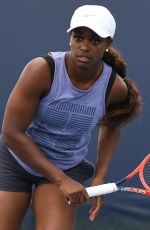 SLOANE STEPHENS Practice at Miami Open Tennis Tournament 03/20/2019