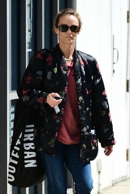 VANESSA PARADIS Shopping at Urban Outfitters in Studio City 03/14/2019