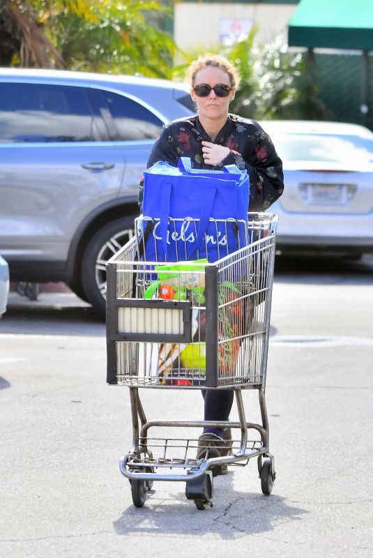 VANESSA PARADIS Shopping at Whole Foods in Studio City 03/11/2019