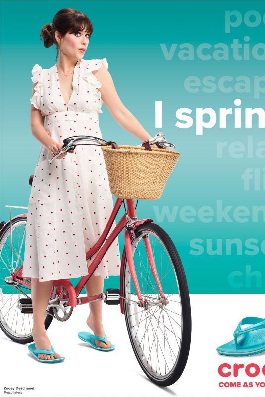 ZOOEY DESCHANEL for Crocs Come As You Are 2019 Campaign