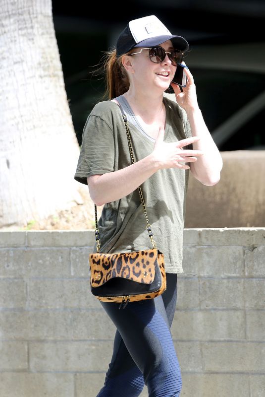 ALYSON HANNIGAN Heading to Gym in Los Angeles 04/23/2019