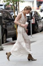 AMBER HEARD Heading to a Business Meeting in Los Angeles 04/07/2019