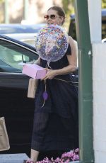 AMY ADAMS and Darren Le Gallo Shopping at Bristol Farms in Beverly Hills 04/10/2019