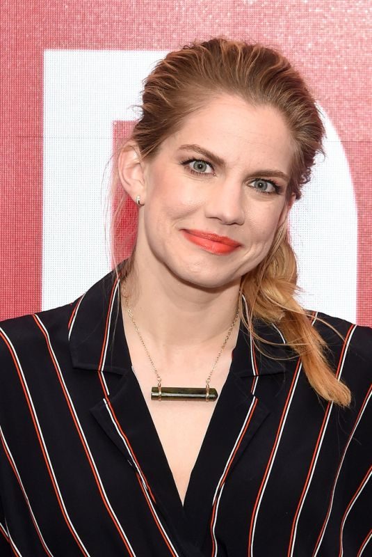 ANNA CHLUMSKY at Veep Sag-aftra Foundation Conversations in New York 04/01/2019