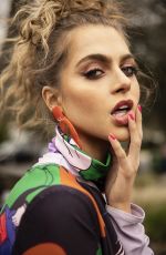 ANNE WINTERS in Ladygunn Magazine, April 2019
