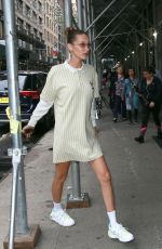 BELLA HADID Leaves Gigi Hadid