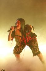 BILLIE EILISH Performs at Jimmy Kimmel Live 03/28/2019