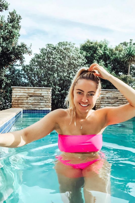 BRANDI CYRUS in Bikini - Instagram Pictures and Video 03/31/2019